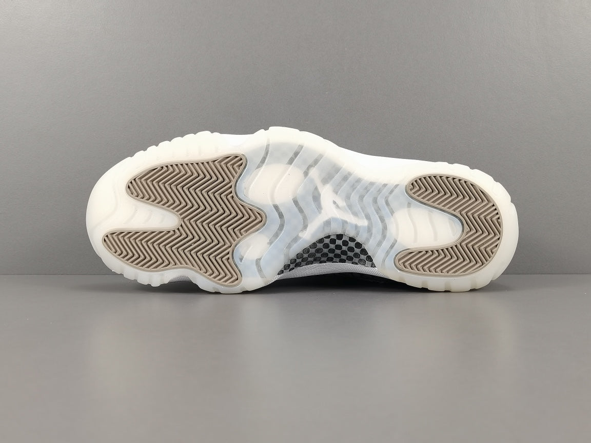Jordan 11 Retro Low Snake Light Bone