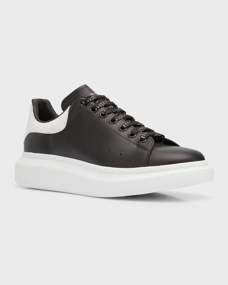 ALEXANDER MCQUEEN Black And White Men's Oversized Sneakers
